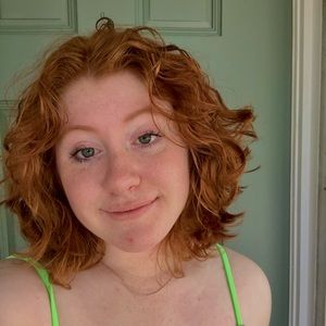 Meet your Posher, Virginia